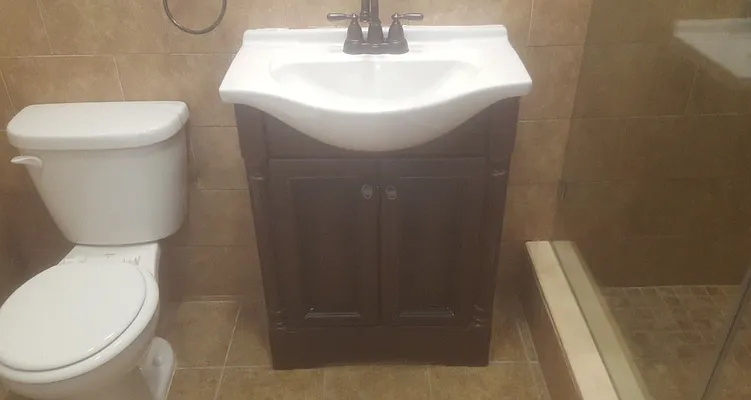 Rented by Hagstrom Management Inc | media 8