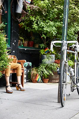 Rented by R New York | media 18