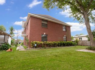 3706 Louise St, Fresno, TX 77545