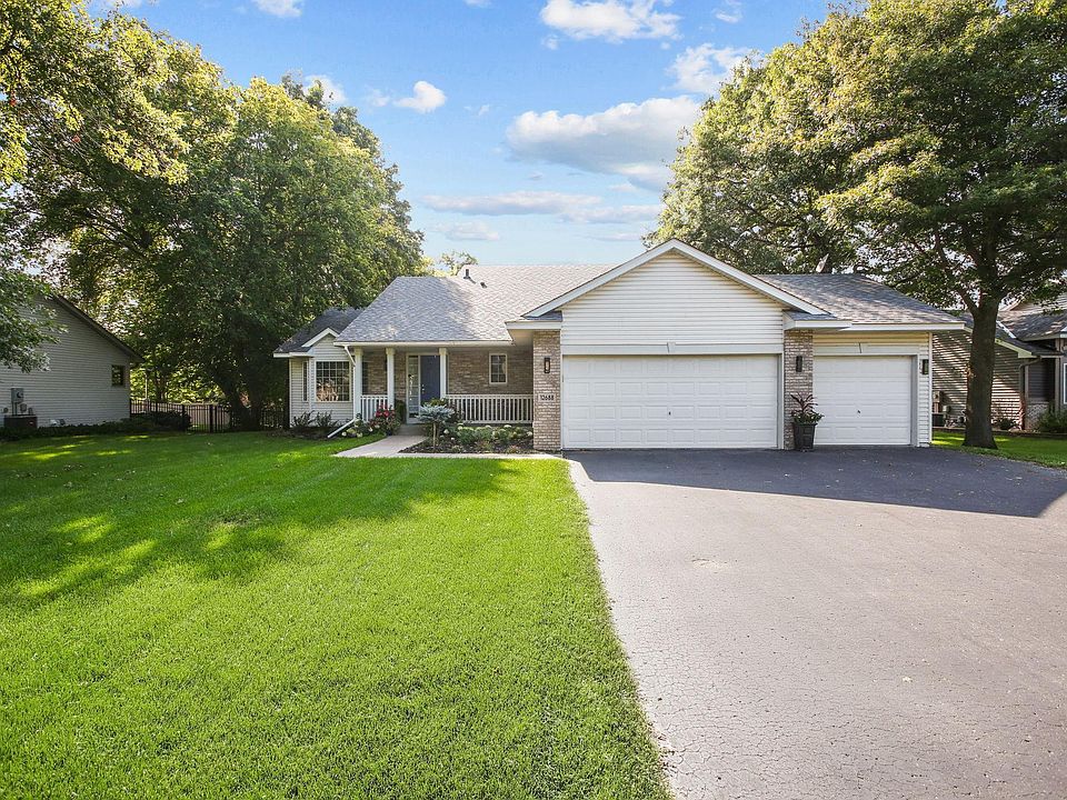 1st image of 12688 Mankato St NE