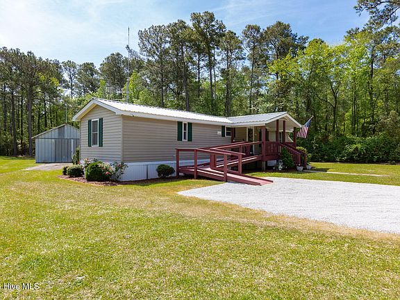 4th image of 755 Crow Hill Road