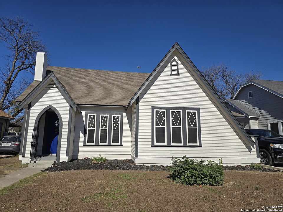 1st image of 1435 W ROSEWOOD AVE