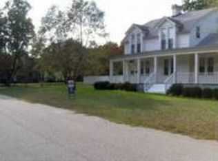 214 Oak St, St matthews, SC 29135