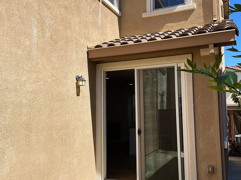 907 Blossom Rock Ln — Photo 28