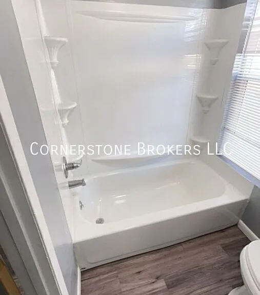305 Colorado Ave #1 — Photo 7