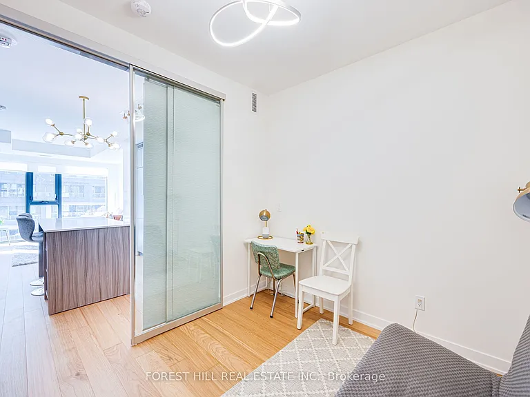 840 Saint Clair Ave W #516 — Photo 8