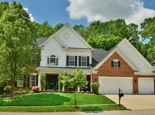 873 Castle Pines Dr, Ballwin, MO 63021