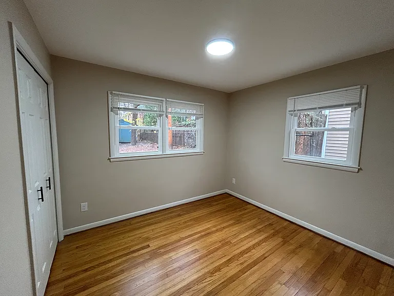 850 Redeemer Ave — Photo 10