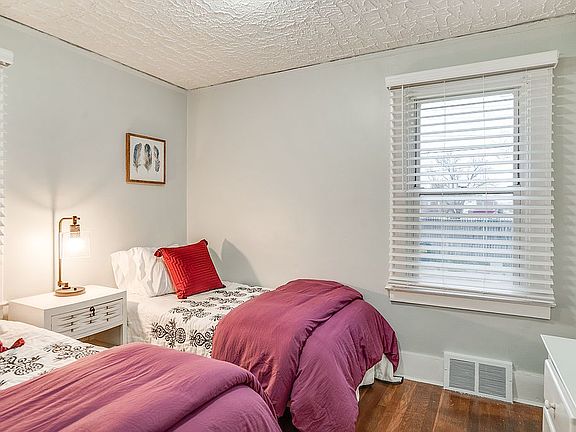 4th image of 17215 Warrington Dr #2