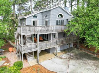 1136 Morris Dr, Corolla, NC 27927