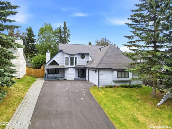 12921 Cumberland Cir, Anchorage, AK 99516