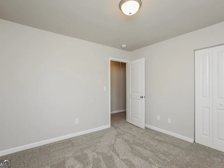 317 Nutwood Trce — Photo 14
