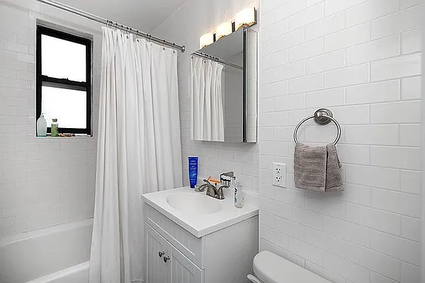 Rented by Rita S Citrin, LREB | media 23