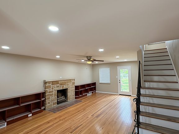 2nd image of 5125 Highview Dr