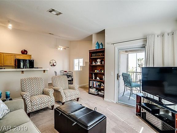 4th image of 2110 Los Feliz St Unit 2077