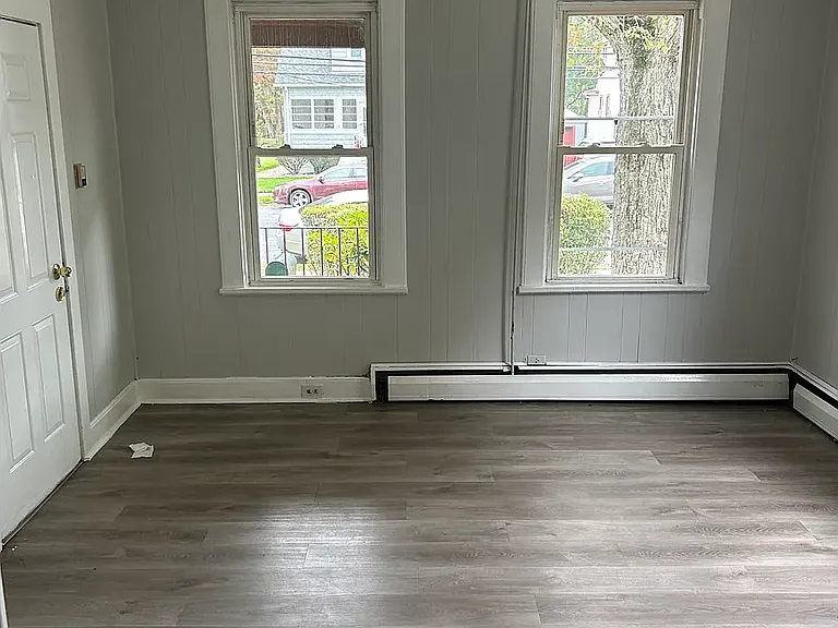 92 Raymond Ave #6C — Photo 3