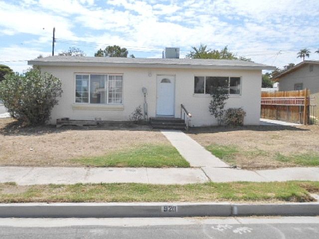 1st image of 920 Hassett Ave