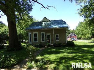 1015 N Calhoun St, West Liberty, IA 52776