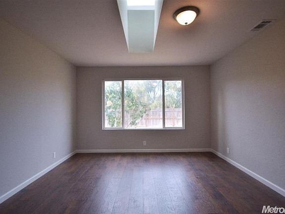 3rd image of 5755 E Comanche Dr