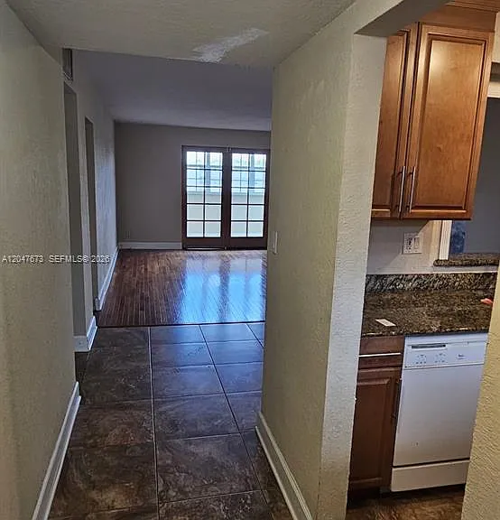 410 NW 68th Ave #509 — Photo 1