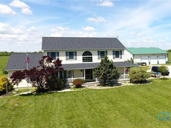 1168 Water St, Woodville, OH 43469