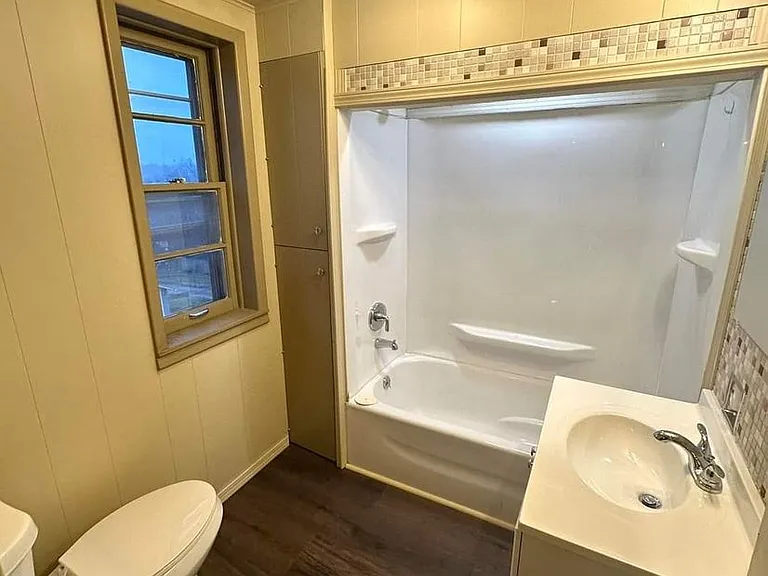 1701 Broadway St Hannibal — Photo 16