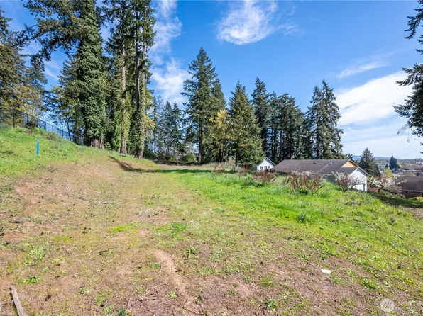 2326 W Castleman Street, Longview, WA 98632