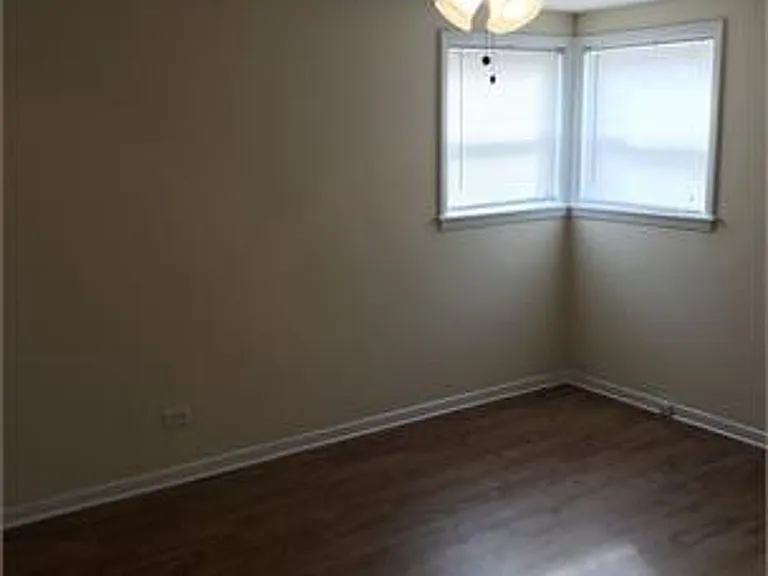 6304 West Bloomingdale — Photo 5