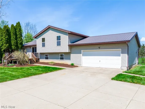 254 E Congress St, Polk, OH 44866