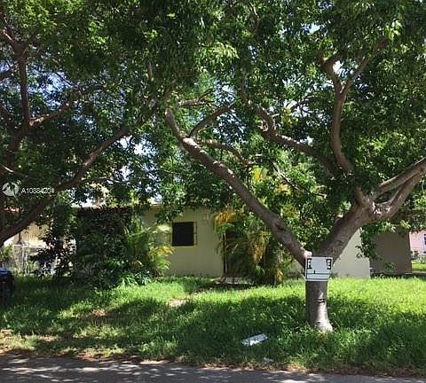Home For Sale In BRENTWOOD