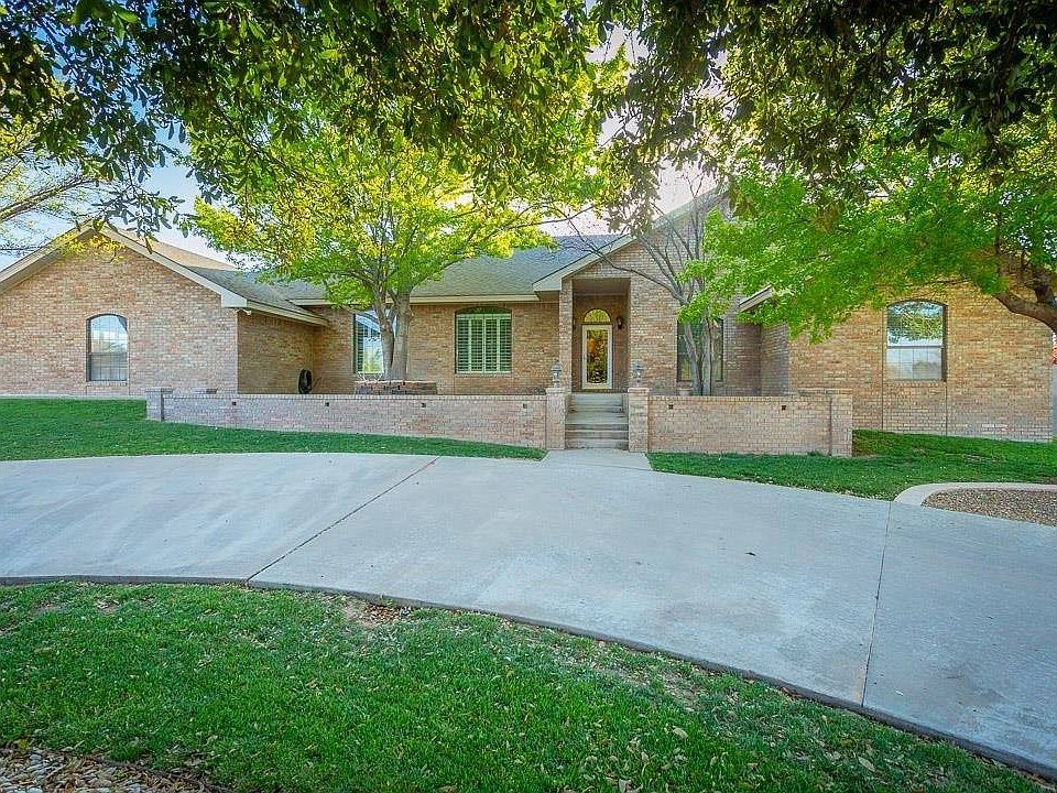 1st image of 300 Tierra Berrenda Dr