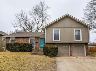 9010 W 83rd St, Overland Park, KS 66204