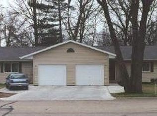 813 S Kadletz St, Shawano, WI 54166