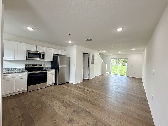 3rd image of 167 Bowie Ln #A