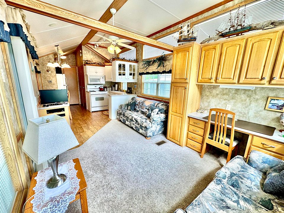 19th image of 430 Post Road #130