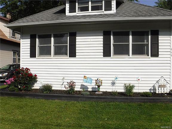 2nd image of 717 87th St