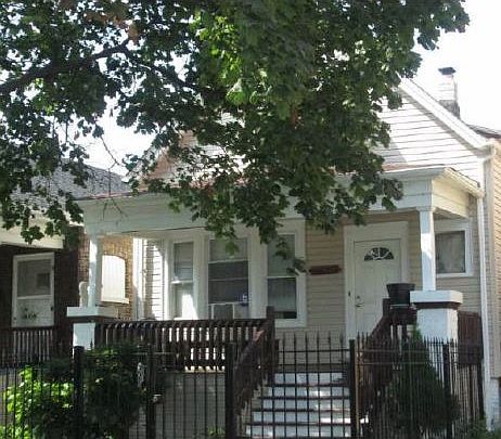 1st image of 6806 S Artesian Ave
