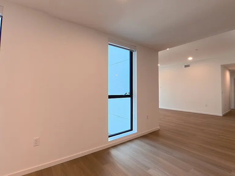 5119 Colfax Ave #201 — Photo 9