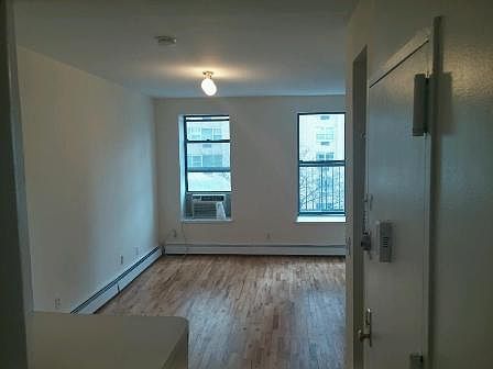 3rd image of 1597 York Ave APT 16