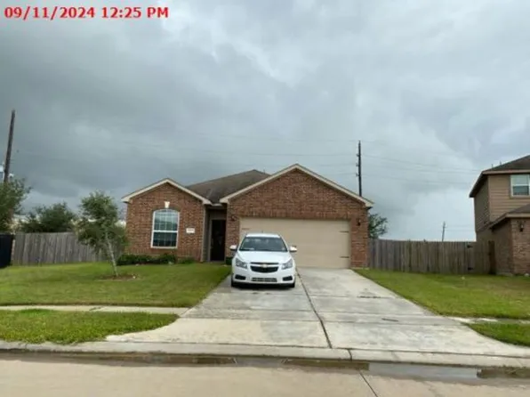 9703 Montana Sapphire Ln, Iowa Colony, TX 77583