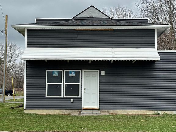 2nd image of 6069 Lapeer Rd