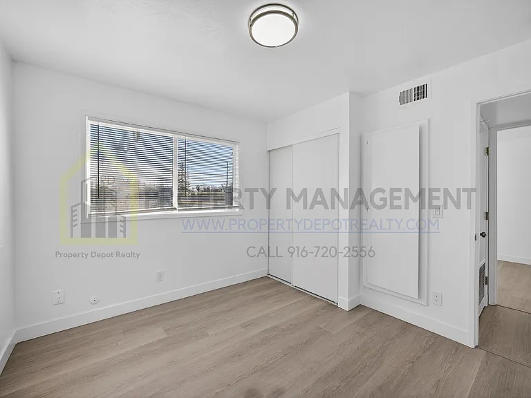 2205 15th Ave #1 — Photo 17