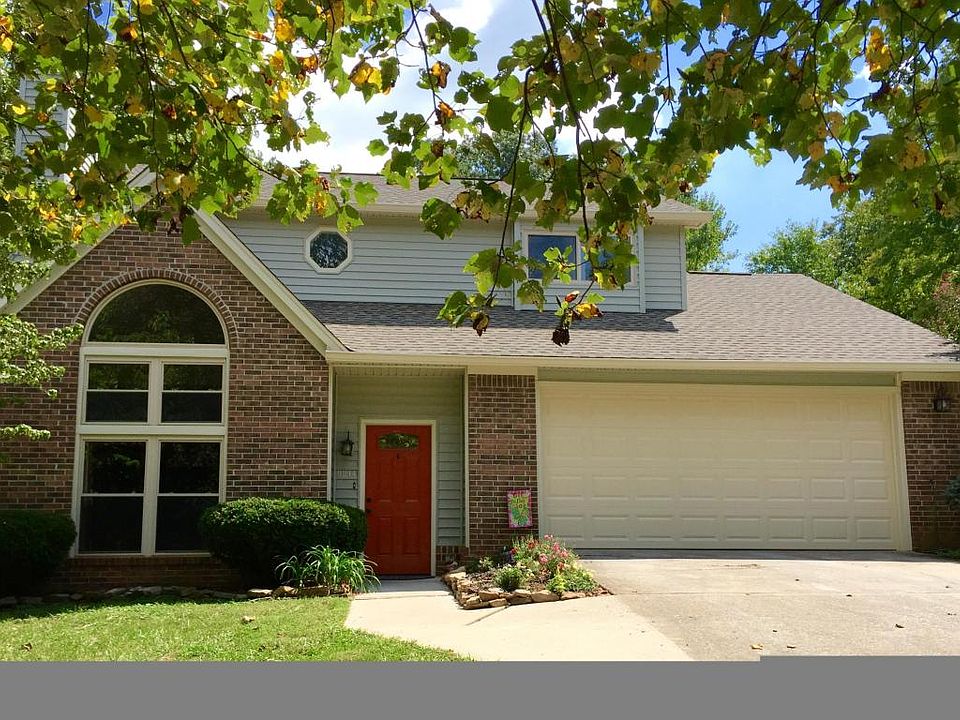 1st image of 9214 Pine Brook Dr