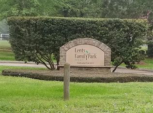 18410 Moss Forest Dr, Houston, TX 77090