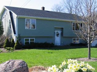 101 Mathewson Mill Rd, Ledyard, CT 06339