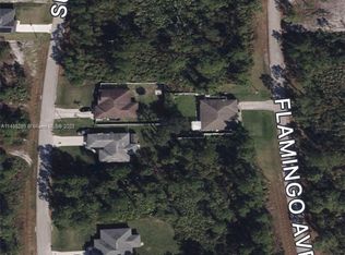 609 W Summit Ave S, Lehigh Acres, FL 33974