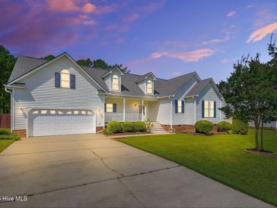 233 Meadow Hills Drive, Four Oaks, NC, 27524