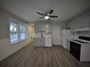 26 Johnson St #B, Worcester, MA 01604