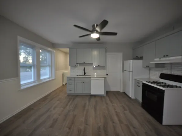 26 Johnson St #B, Worcester, MA 01604