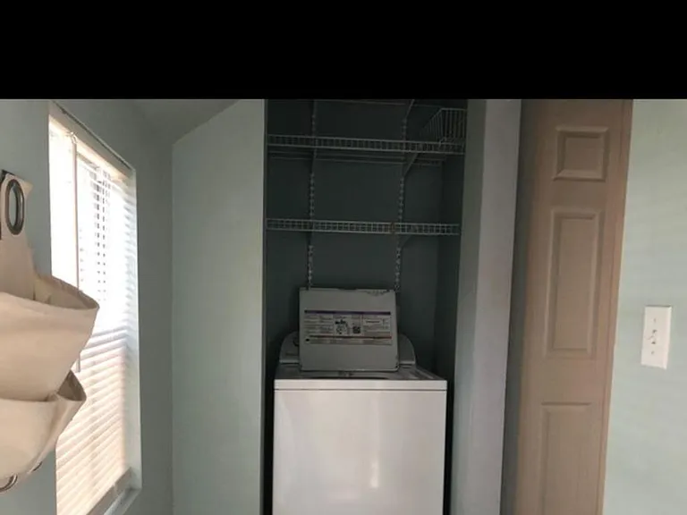 819 S Burdick St — Photo 8